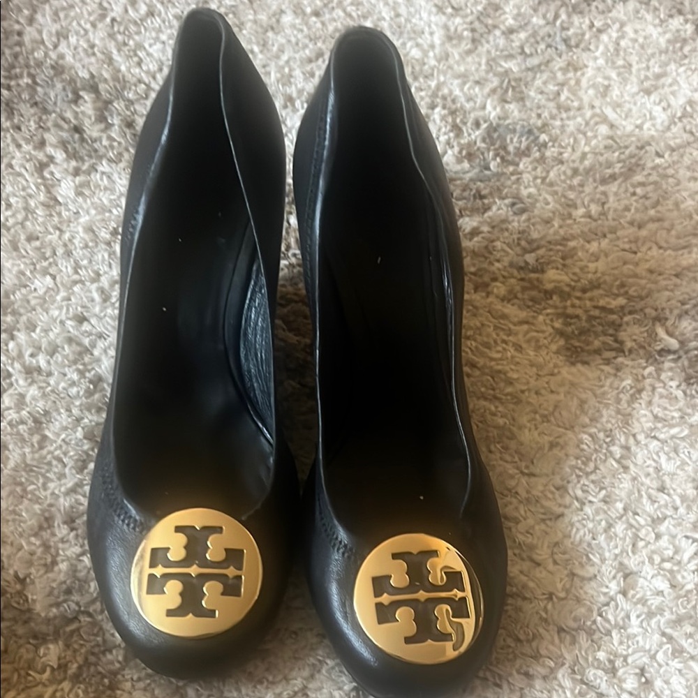 Tory Burch Black and Gold Leather Wedges